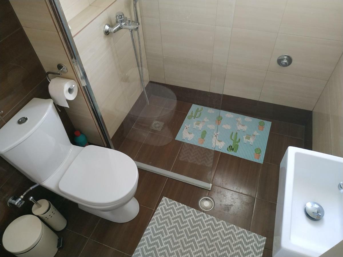 Assos Marina Apartment Luaran gambar